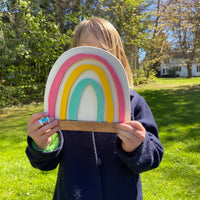 Rainbow 3D Shelf Sitter
